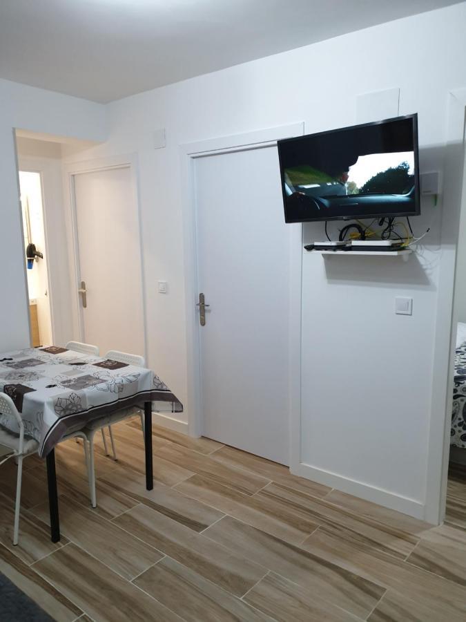Apartment Bonito Piso Metro Barrio Del Pilar, Plaza Padron