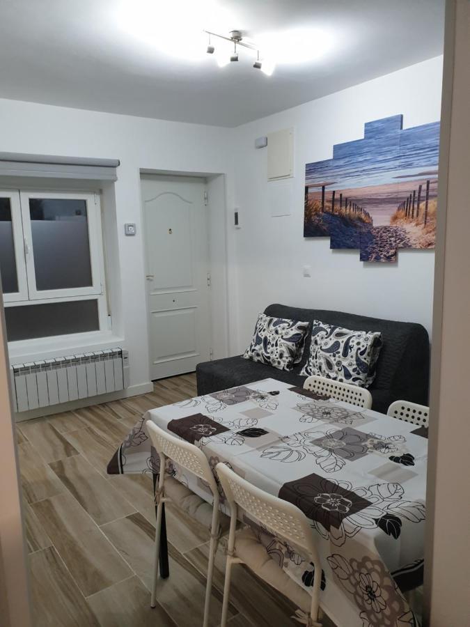 Bonito Piso Metro Barrio Del Pilar, Plaza Padron Apartment Madrid